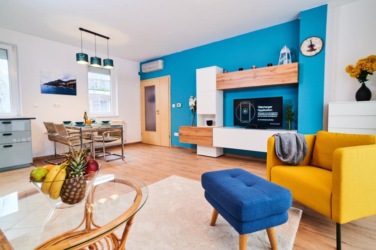 Feel Home Deluxe Corvin # Free Parking # Ac # Elevator Budapest Exteriör bild