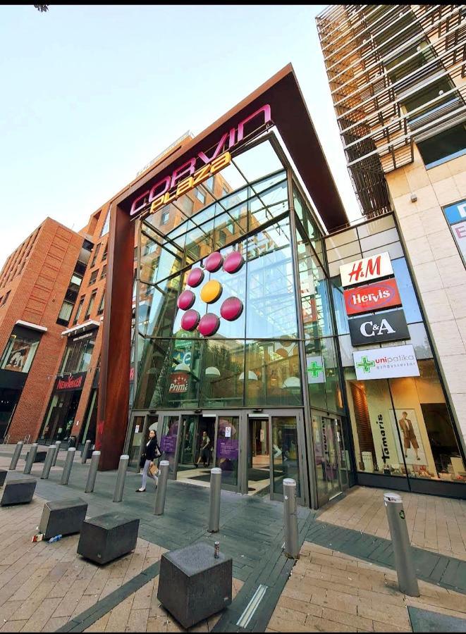 Feel Home Deluxe Corvin # Free Parking # Ac # Elevator Budapest Exteriör bild